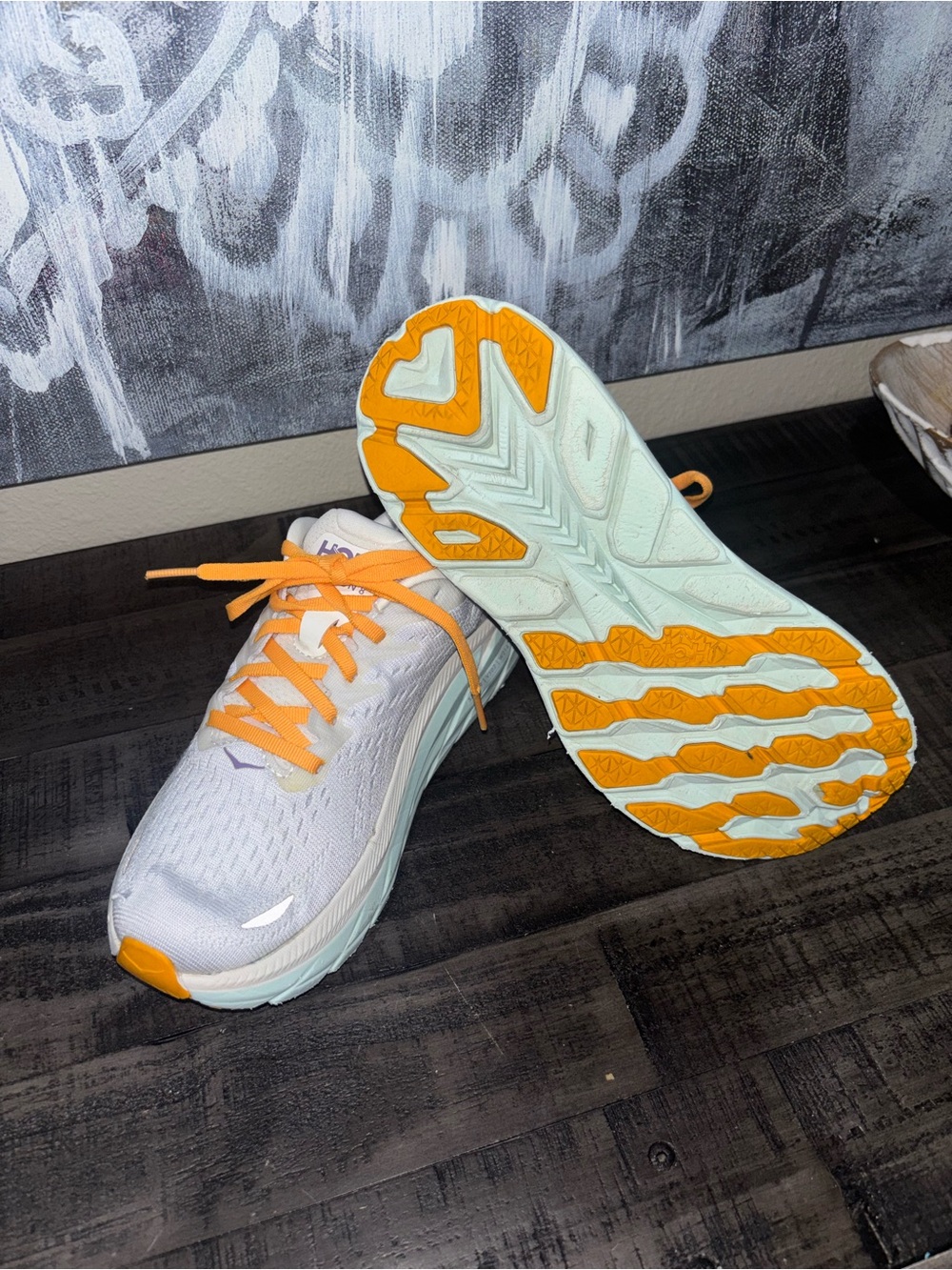 Hoka Clifton 8 WOMENS SZ 7B - Picture 6 of 16